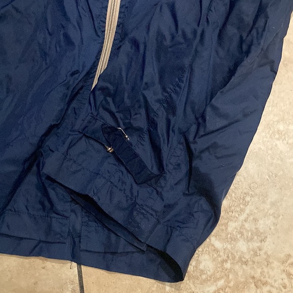 Lacoste rain, coat size extra large - Picture 5 of 6